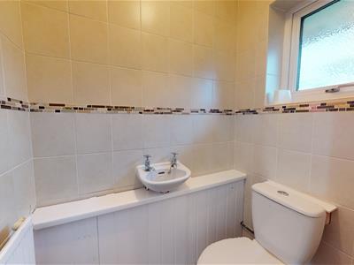 CLOAKROOM/WC